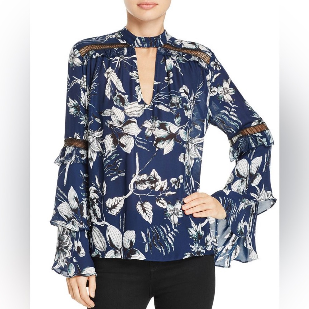 VGUC Parker Court Choker neck 100% silk tiered bell sleeve blouse